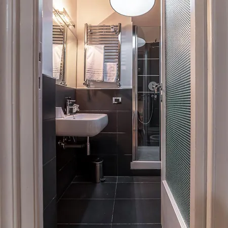 Azzurra B&B - Metro Lodi Konukevi *